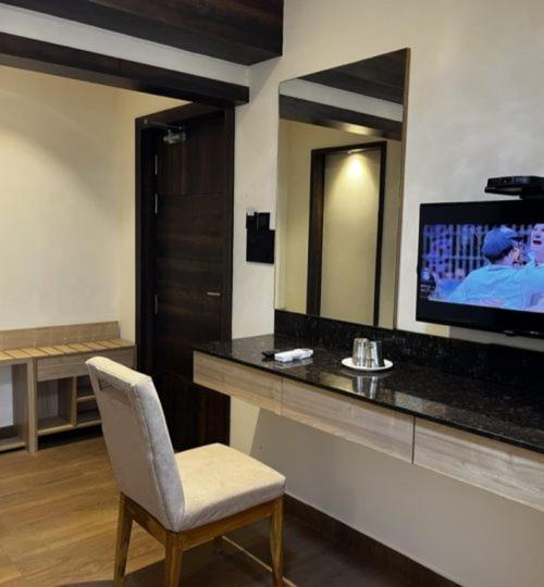 Ant Biz Rooms Near Chennai Trade Centre Kültér fotó
